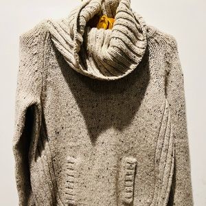 Cynthia Rowley turtleneck heavily knitted with hoodie pocket, cream color S